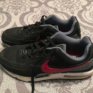 Nike Air Max Size 9